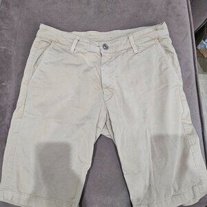 AG Chino Shorts - Men's 29R - 9'' Inseam - Tan